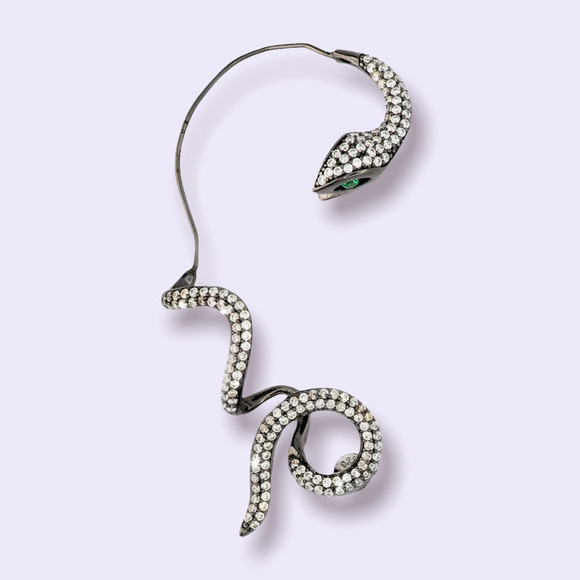 SINGLE STATEMENT SERPENT  EAR JACKET - BLACK  SILVER - Picture 1 of 5